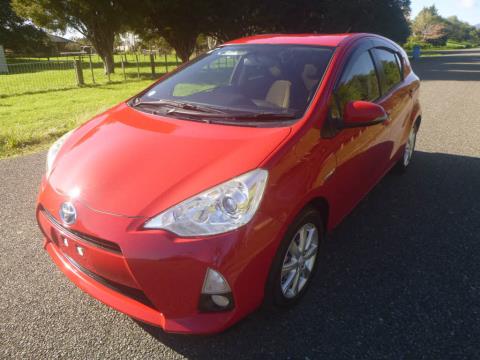 2014 Toyota Aqua - Thumbnail