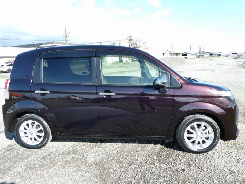 2017 Toyota Spade
