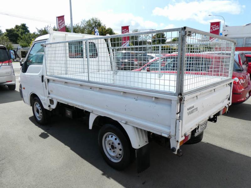 2010 Nissan Vanette